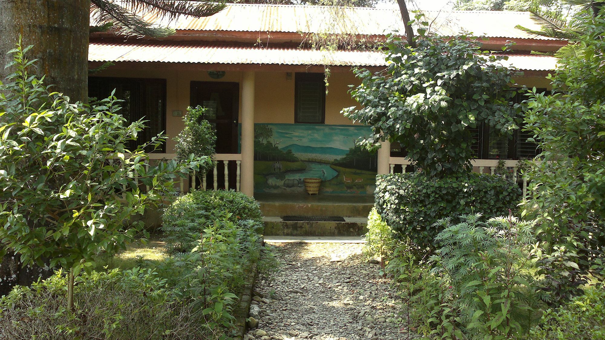 Hotel Ama Garden Sauraha Exteriér fotografie