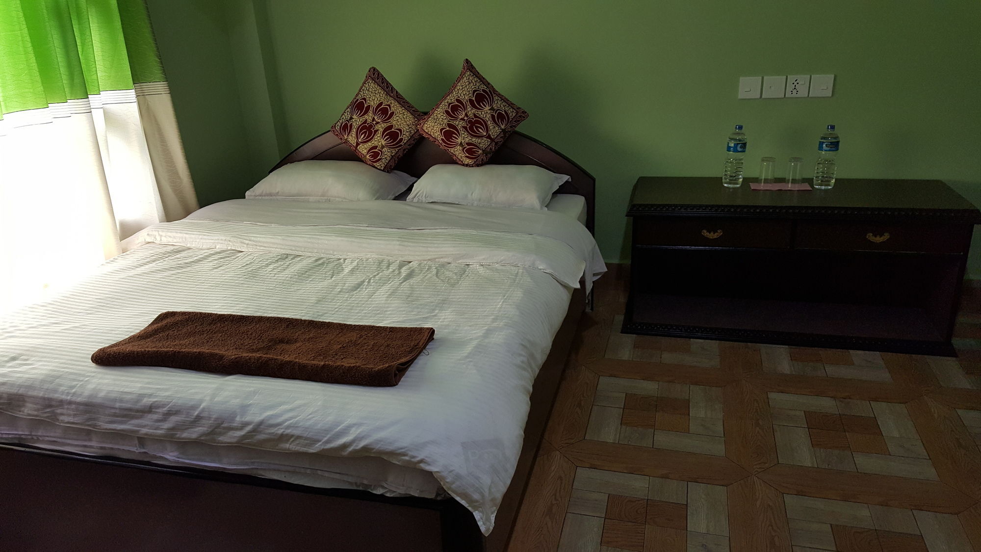 Hotel Ama Garden Sauraha Exteriér fotografie